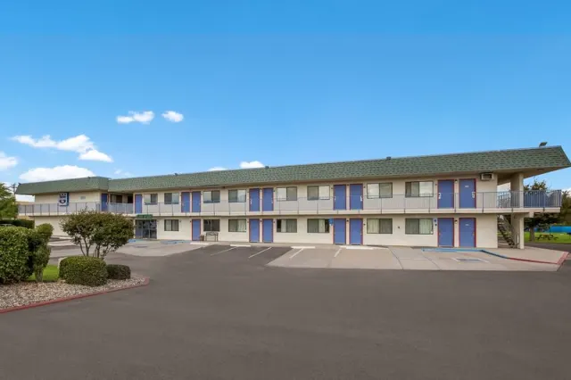 Knights Inn Sierra Vista - photo 3