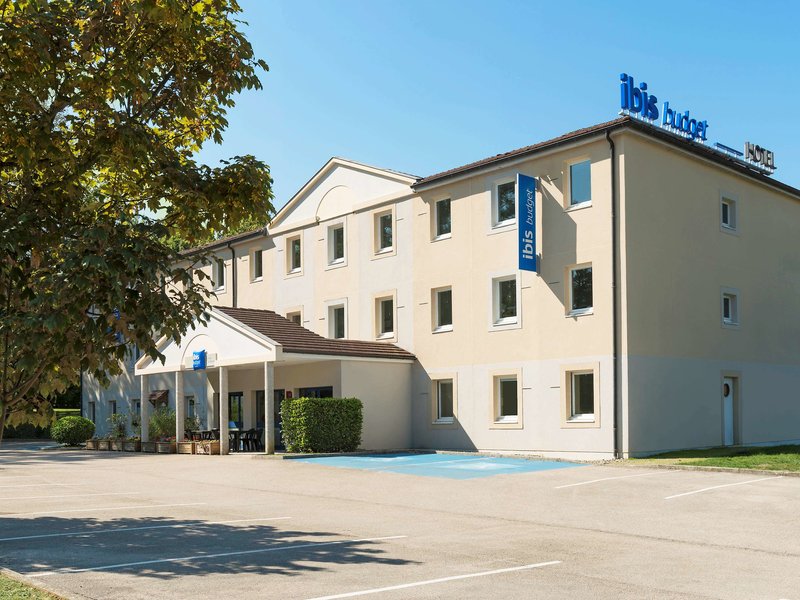 ibis budget Lons-le-Saunier - foto 1
