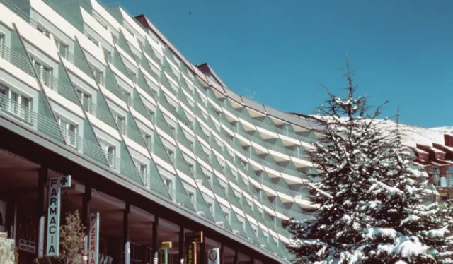 Hotel Mont Blanc - foto 2