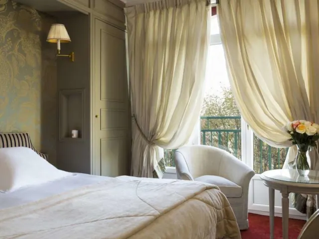 Hôtel Barrière Le Grand Hôtel - photo 3