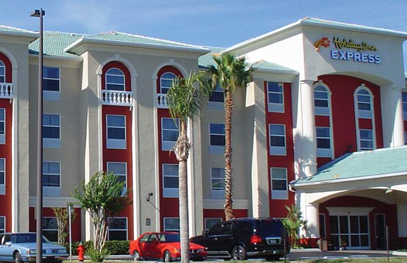 Holiday Inn Express  Suites Orlando International Airport - photo 1