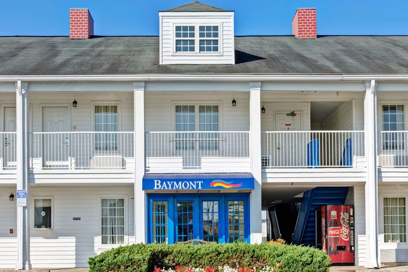 Baymont by Wyndham Sanford - photo 1