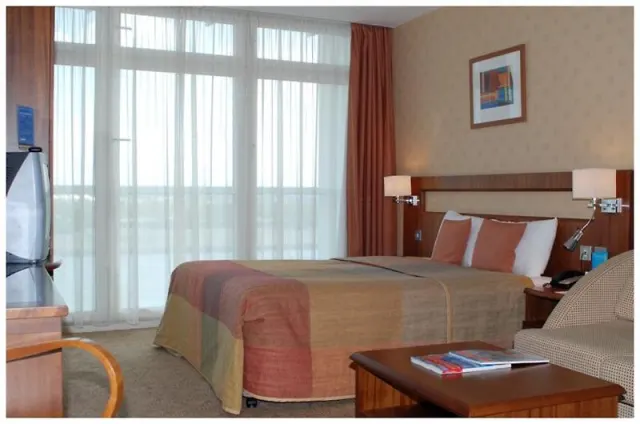 DoubleTree by Hilton Hotel London ExCel - photo 4