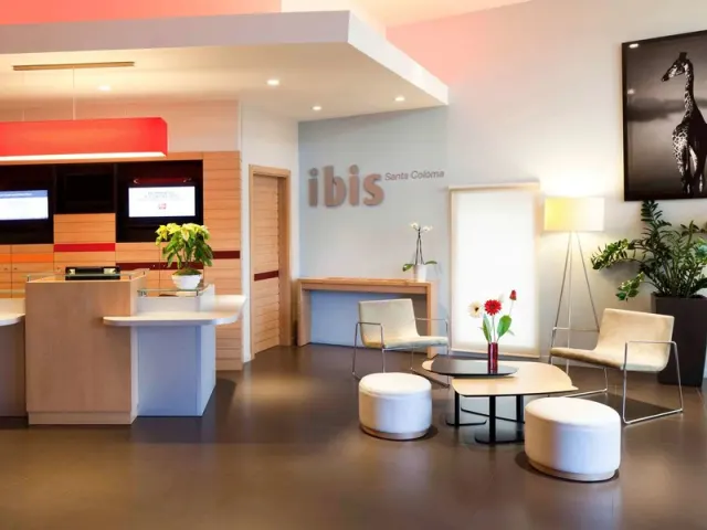 ibis Barcelona Santa Coloma - photo 4