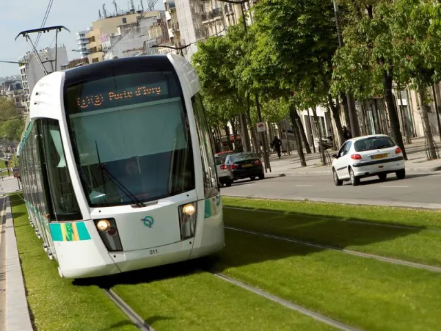 Ibis Styles Paris Porte d'Orleans, Paris