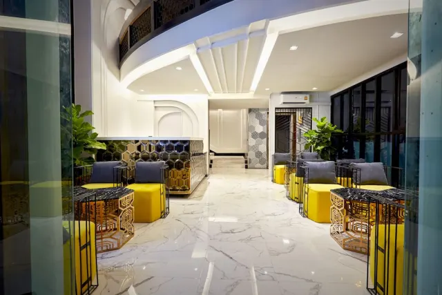 Chezzotel Pattaya - photo 2