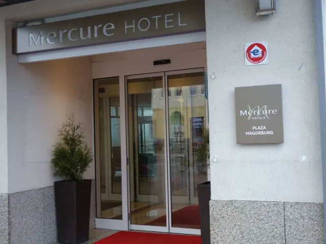 Mercure Hotel Plaza Magdeburg - photo 2