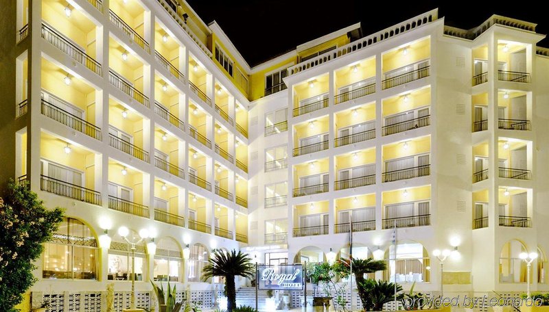 The Royal Grand Hotel - photo 1