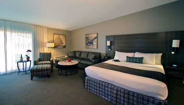 Executive Inn & Suites - zdjęcie 2