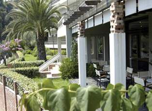 Hotel Antonios - foto 1