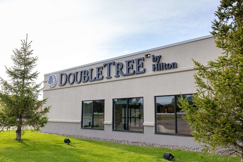 DoubleTree by Hilton Austin - photo 1