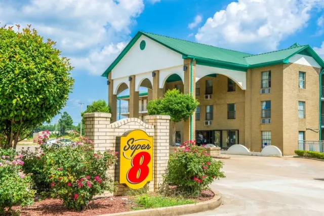 Super 8 by Wyndham Lakeland - photo 2