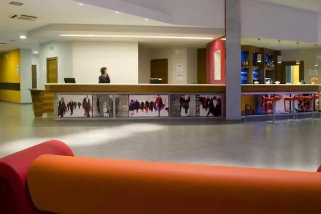 Holiday Inn Express Milan - Malpensa Airport - photo 2