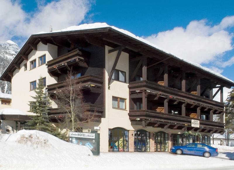 AlpenParks® Chalet & Apartment Alpina Seefeld - photo 1