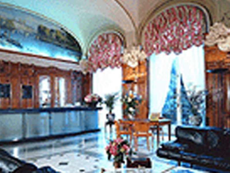 B&B HOTEL Lyon Centre Perrache - fotografija 1