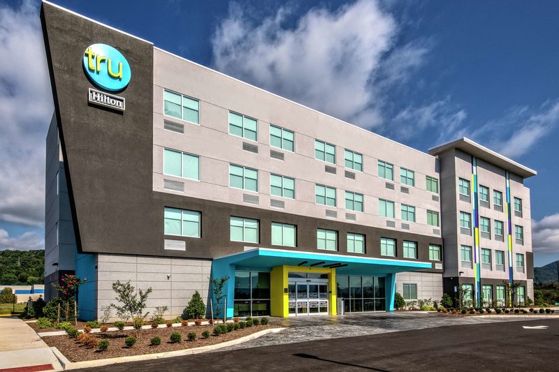 Tru By Hilton Roanoke Hollins - photo 1