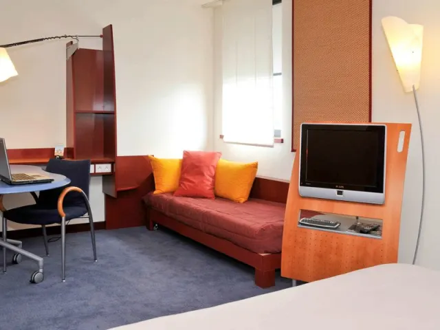 Novotel Suites Rouen Normandie - photo 4