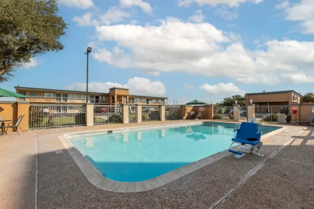 Best Western Taylor Inn - foto 3