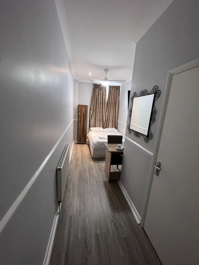 The Commongate Hotel - photo 3