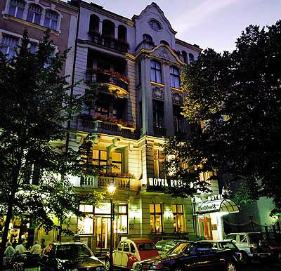 HENRI Hotel Berlin - photo 2