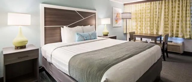 Best Western Plus Daytona Inn Seabreeze Oceanfront - photo 4