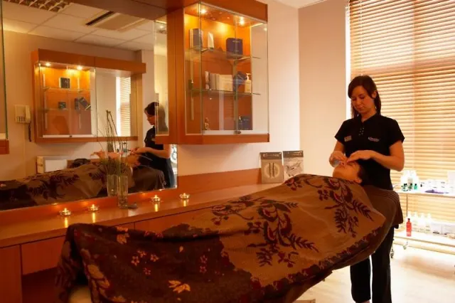 Best Western Plus The Quays Hotel Sheffield - photo 3