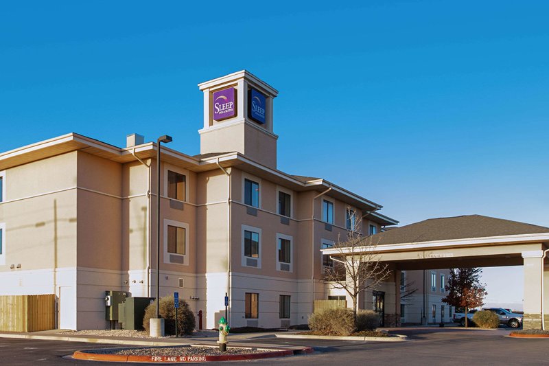 Sleep Inn & Suites - foto 1