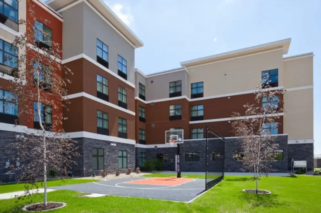 Homewood Suites by Hilton Davenport - photo 3