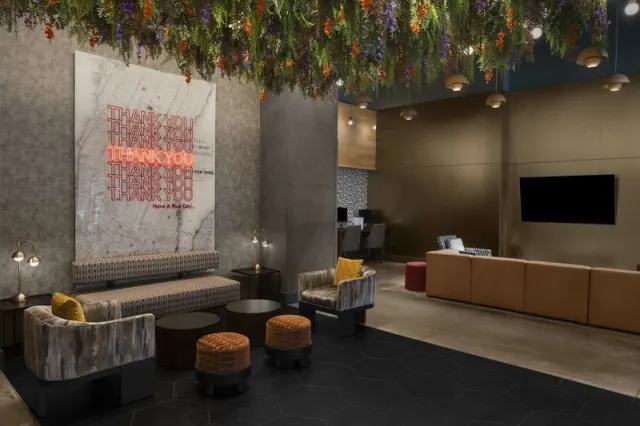 Cambria Hotel  Suites New York Chelsea - photo 4