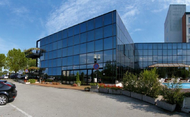 Russott Hotel Venezia San Giuliano - photo 1