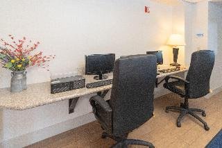 Holiday Inn Express Houghton-Keweenaw - photo 2