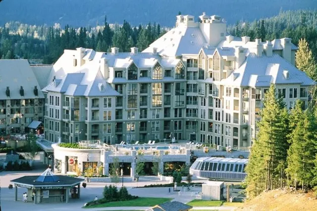 Pan Pacific Whistler Mountainside - photo 2