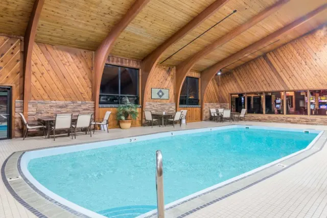 Super 8 by Wyndham DeadwoodBlack Hills Area - photo 2