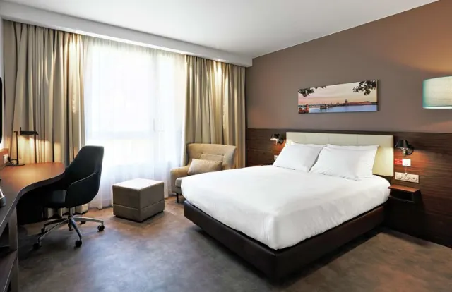 Hampton by Hilton Toulouse Airport - foto 2