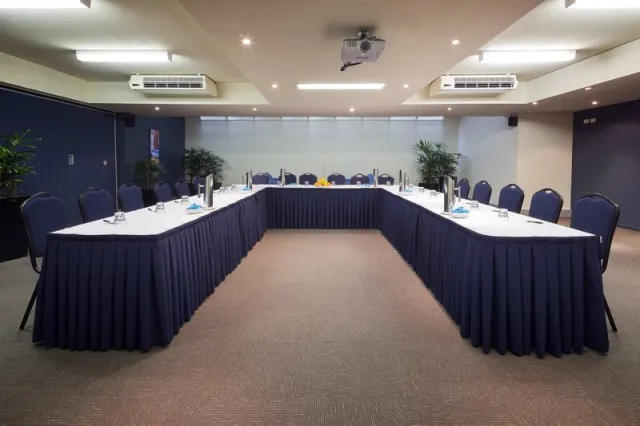 Best Western Parklands Apartment - photo 4