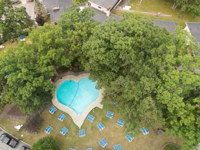 Cove Haven Resort - photo 2
