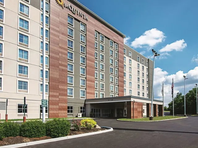 Holiday Inn Cincinnati - Riverfront - फ़ोटो 3