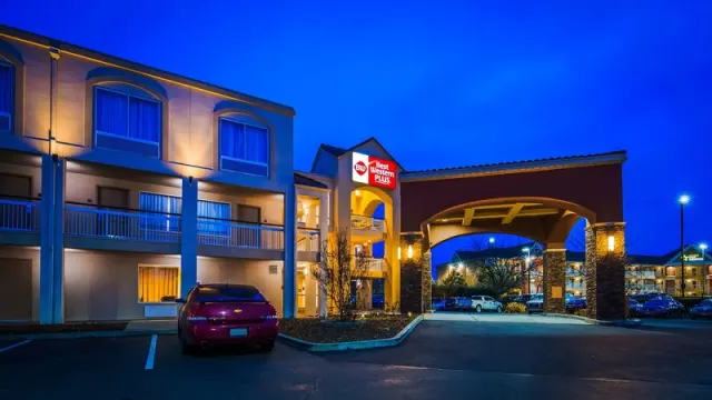 Best Western Plus Rancho Cordova Inn - photo 2