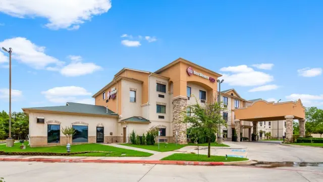 Best Western Plus Burleson Inn  Suites - photo 3