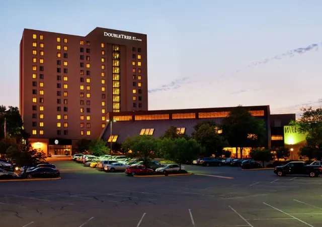 DoubleTree by Hilton Hotel Minneapolis Park Place, Minnesota