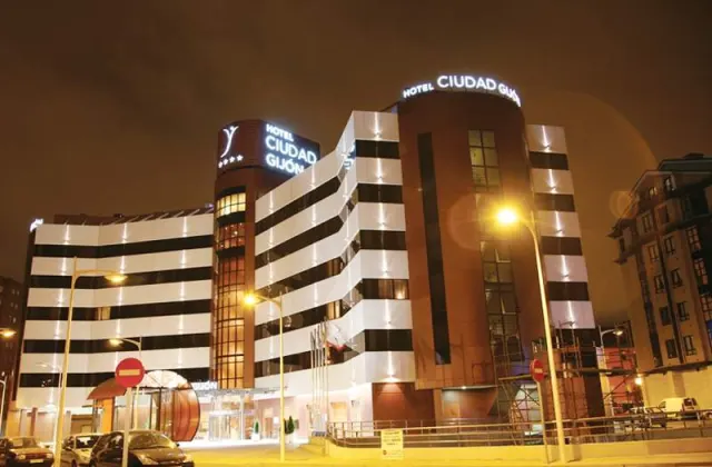 Hotel Gijon - photo 2