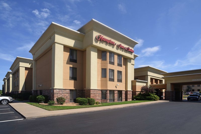 Hampton Inn  Suites Springfield - foto 1