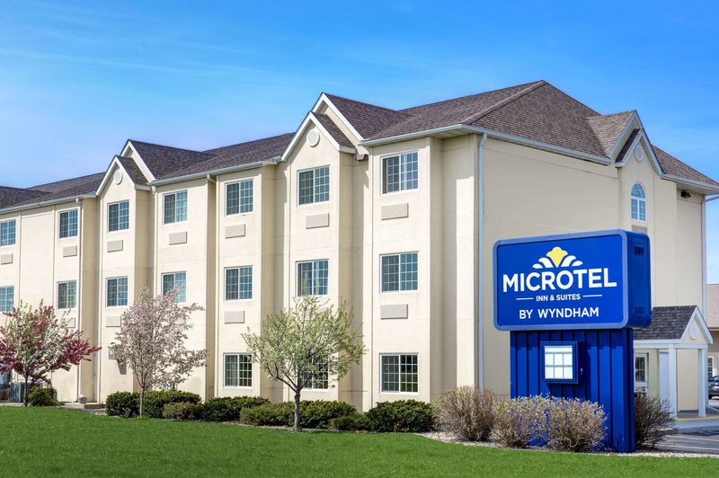Microtel Inn & Suites by Wyndham Mankato - photo 1