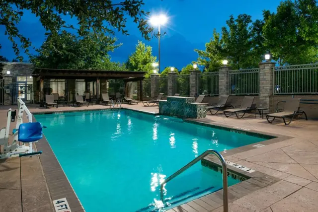 Hilton Garden Inn Denton - foto 4