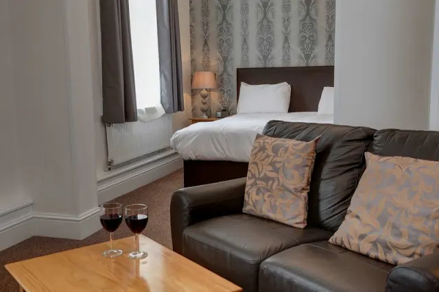 Best Western Shaftesbury The Royal Chase Hotel - photo 4