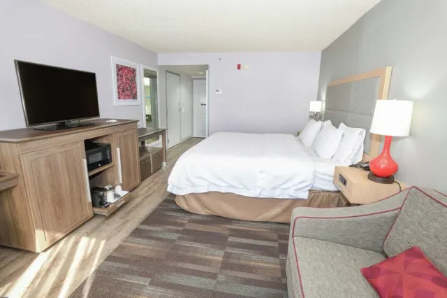 Hampton Inn Jacksonville East Regency Square - photo 4