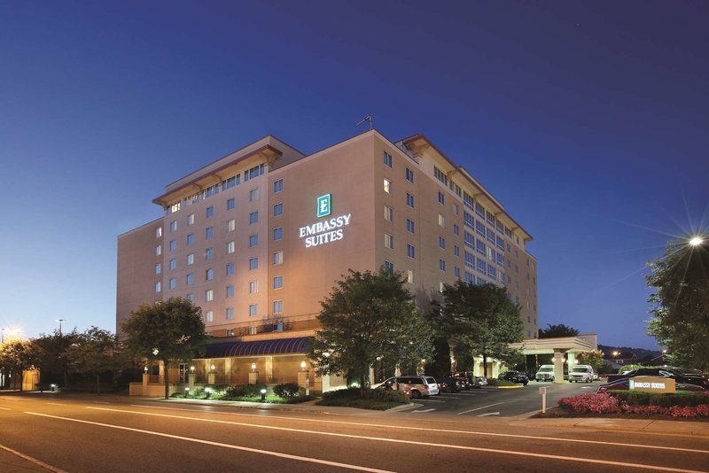 Embassy Suites Charleston - foto 1