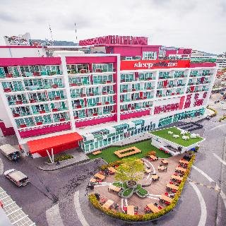 Sleep With Me Design Hotel @ Patong - foto 2