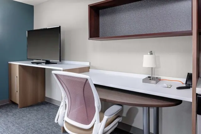 Home2 Suites by Hilton Salisbury - photo 3