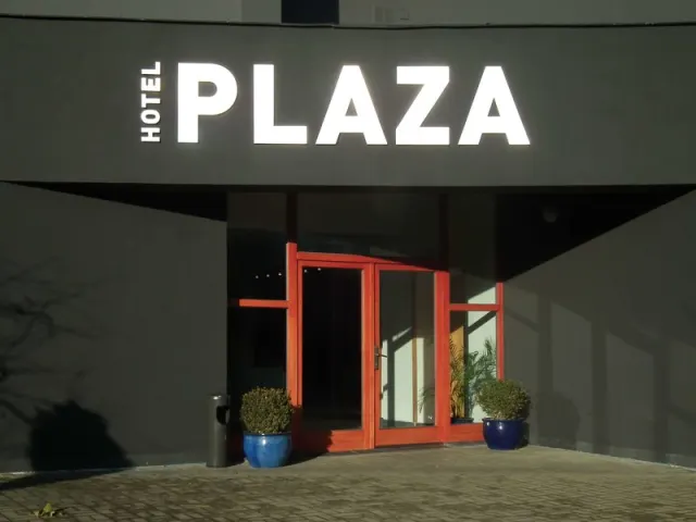 Plaza - photo 2